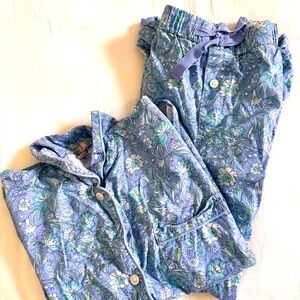J CREW. Two piece floral Pajama Set. Short sleeve top, long pants